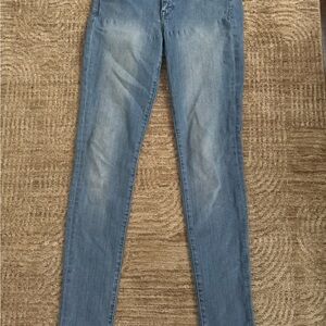 H&M Women's Skinny Jeans in Light Blue